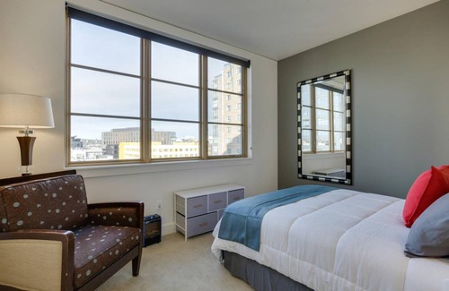 Pearl District Apartment | 70 m² Apartment ∙ 1 bedroom ∙ 3 guests