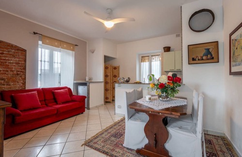 Castell'Alfero Apartment | 70 m² Apartment ∙ 1 bedroom ∙ 4 guests
