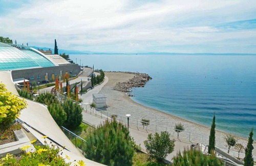 Rijeka Apartment | 70 m² Apartment ∙ 2 bedrooms ∙ 5 guests