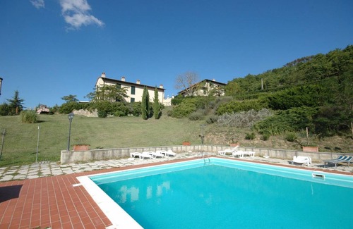 Dicomano Apartment | 70 m² Apartment ∙ 2 bedrooms ∙ 6 guests