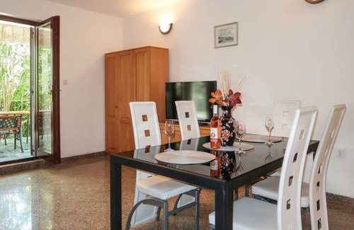 Klimno House | 70 m² House ∙ 2 bedrooms ∙ 6 guests