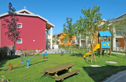 Lido di Jesolo Resort | 70 m² Resort ∙ 2 bedrooms ∙ 7 guests