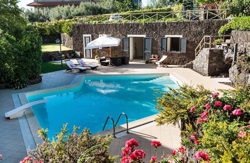 Ragalna Villa | 70 m² Villa ∙ 2 bedrooms ∙ 4 guests