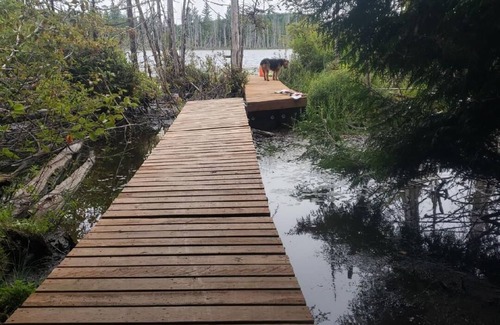 Forks House | 70's Vibes on a Wilderness Lake