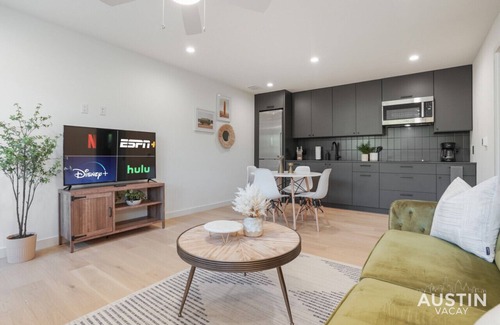 SoFi House | 704 Johanna #B xxxxx
