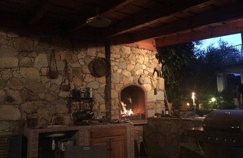 Corte House | 70m2 apartment on the first floor of a villa