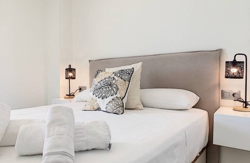 Diputacion de Rincon de San Gines Apartment | 71 m² Apartment ∙ 2 bedrooms ∙ 4 guests