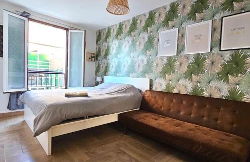 Bagnolet Apartment | 712 Studio à deux pas du métro et de Paris 20ème