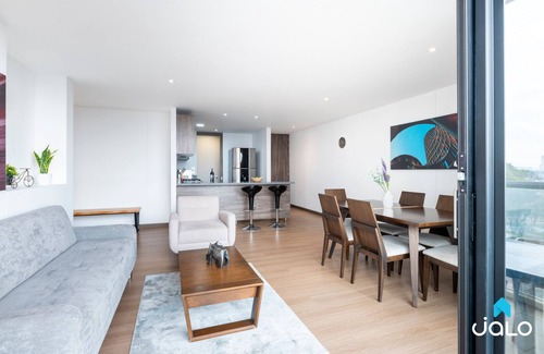Barrios Unidos Condo | 72Hub Apartments by Jalo