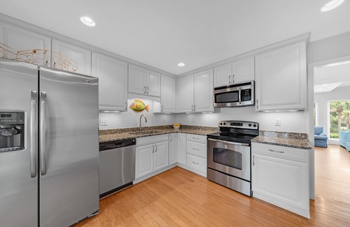 Spinnaker Beachhouses House | 736 Spinnaker! Pet Friendly, Walk to Ocean, Pools, Golf, Dining! Amenity Cards!
