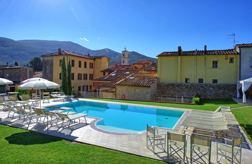 Santa Maria del Giudice Apartment | 75 m² Apartment ∙ 2 bedrooms ∙ 5 guests