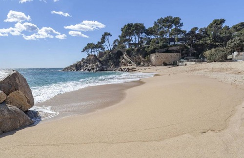 Sant Antoni de Calonge Apartment | 75 m² Apartment ∙ 3 bedrooms ∙ 6 guests
