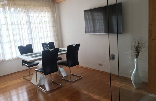 Ried Apartment | 75 m² Apartment ∙ 2 bedrooms ∙ 4 guests