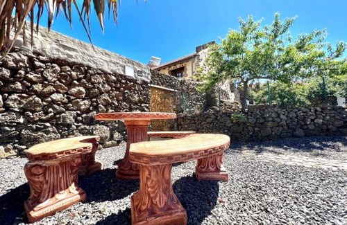 Isora Ski Chalet | 75 m² Chalet ∙ 2 bedrooms ∙ 6 guests