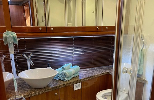 Panama City Boat Rental | 76 ft. Luxury yacht in Panama City FL - Live the life you've dreamed!