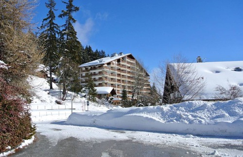 Randogne Apartment | 77 m² Apartment ∙ 2 bedrooms ∙ 5 guests