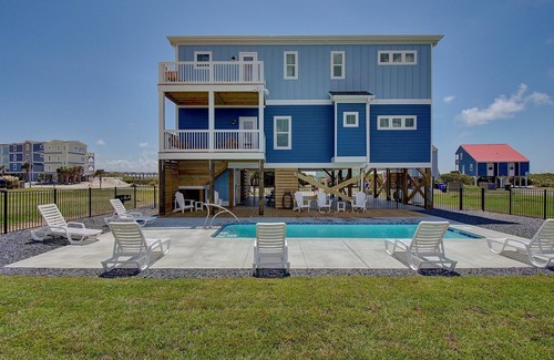 Yaupon Beach House | 7BR/6.5BA Ocean View Home - Pool, Elevator, Dog Friendly, Sleeps 18