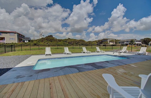 Yaupon Beach House | 7BR/6.5BA Ocean View Home - Pool, Elevator, Dog Friendly, Sleeps 18