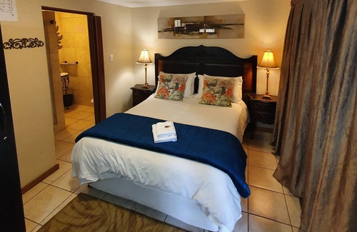 Greater Johannesburg Metropolitan Area House | 7th Street Guesthouse