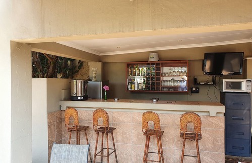Greater Johannesburg Metropolitan Area House | 7th Street Guesthouse