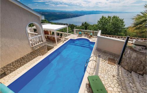 Sarsoni House | 8 Bedroom Beautiful Home In Matulji
