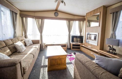 Louth Other | 8 Berth Caravan With Wifi At Sunnydale Park In Skegness Ref 35220Kc