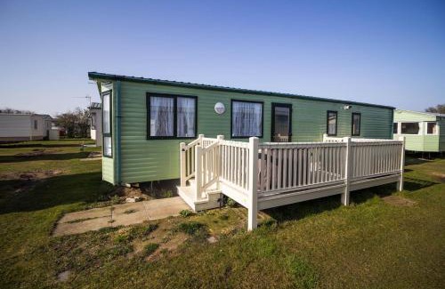 Louth Other | 8 Berth Caravan With Wifi At Sunnydale Park In Skegness Ref 35220Kc