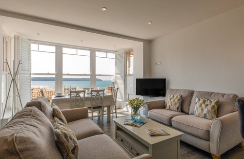 Mortehoe Apartment | 8 Hartland, sleeps 6 with sea view
