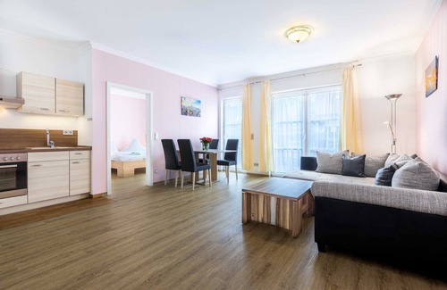 Pepelow Apartment | (8) Matthias, 2-room apartment, loggia, upper floor - Ostseeferienhaus Drachenflieger Pepelow