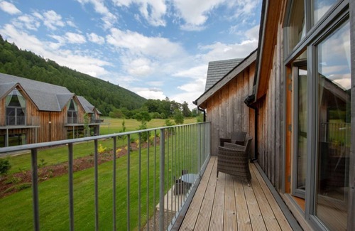 Kenmore Cottage | 8 Maxwells - sleeps 2 guests in 1 bedroom