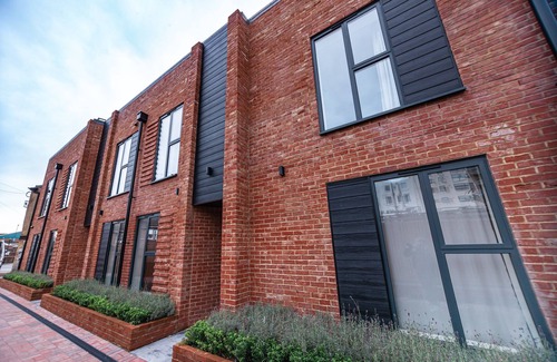 St Leonards-On-Sea Apartment | 8 The Hideaway