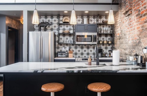 Downtown Asheville Apartment | 80 LEX 204 Industrial Chic Free Parking