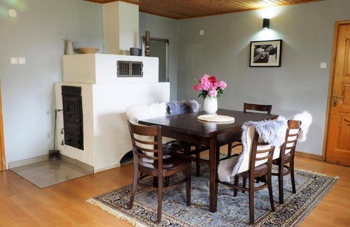 Municipality of Plaski Apartment | 80 m² Apartment ∙ 2 bedrooms ∙ 6 guests