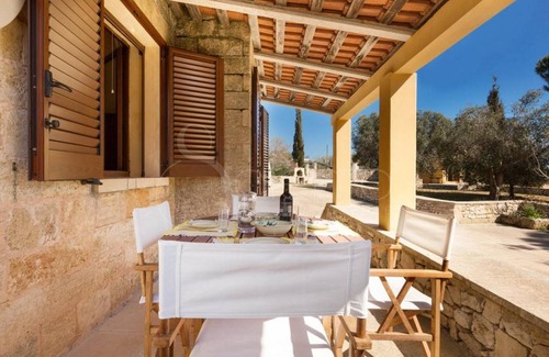 Patu House | 80 m² Farmhouse ∙ 2 bedrooms ∙ 4 guests