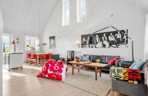 Stavreby House | 8119-Praesto-Over-Lyngen-19