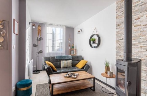 Ver-sur-Mer House | 82 m² House ∙ 2 bedrooms ∙ 4 guests