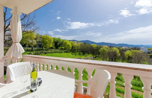 Povile Apartment | 86 m² Apartment ∙ 3 bedrooms ∙ 5 guests