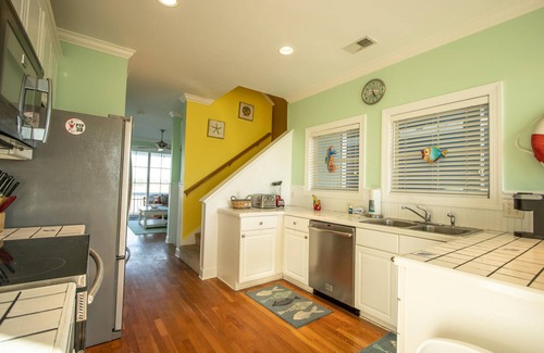 Bonito Boathouses House | 867 Bonito Rd