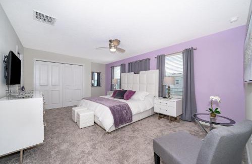 Loughman House | 8821JD LUXURY 6 BED/6 BA (SANITIZED)