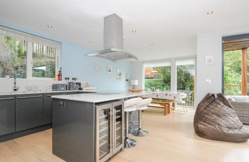 St. Agnes House | 9 Cedars