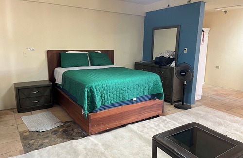 Trujillo Bed & Breakfast | 9 Charmin beachfront suites with 2 swimming pools in cool Trujillo.