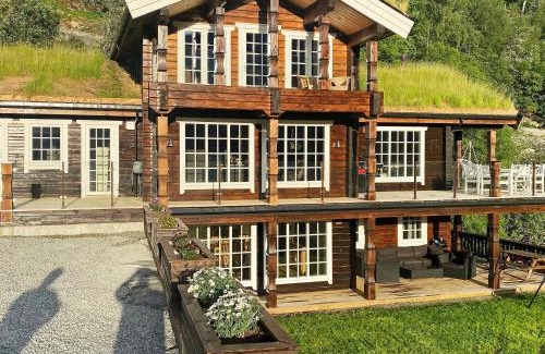 Geiranger House | 9 person holiday home in Geiranger-By Traum
