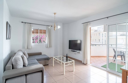 Nerja Apartment | 90 m² Apartment ∙ 2 bedrooms ∙ 4 guests