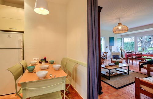 Saint-Briac-sur-Mer Ski Chalet | 900m from beaches - House for 7 with garden