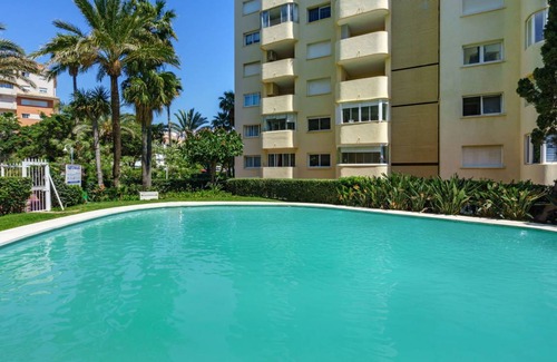 Estepona Apartment | 91 m² Apartment ∙ 2 bedrooms ∙ 4 guests
