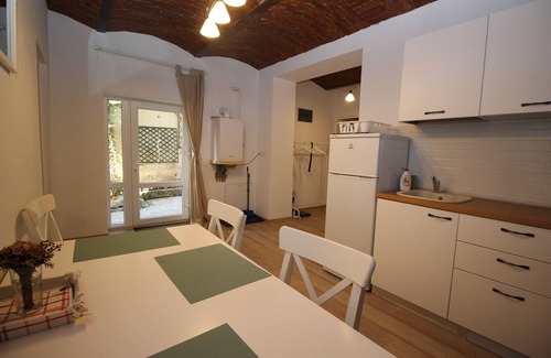 Brasov Old Town Apartment | 92 Residence