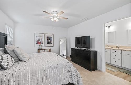 Okahumpka House | 928 Z5 VILLAGE OF LAKE DENHAM by REMAX Premier