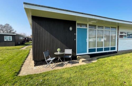 Stalham Ski Chalet | 93 Broadside Holiday Chalet near Broads & Beaches