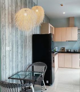 Duong To House | 9BR West coast Phu Quoc beach townhouse shared swimming pools