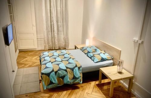 Terreaux - Bat d'argent Apartment | 9G en plein centre de Lyon, visite à pied
